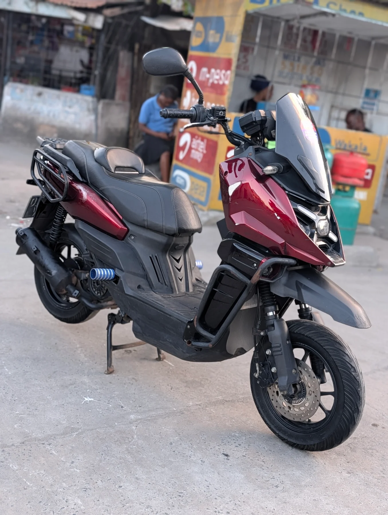 Tank 2 Urban Scooter 150 — Black — photo 7