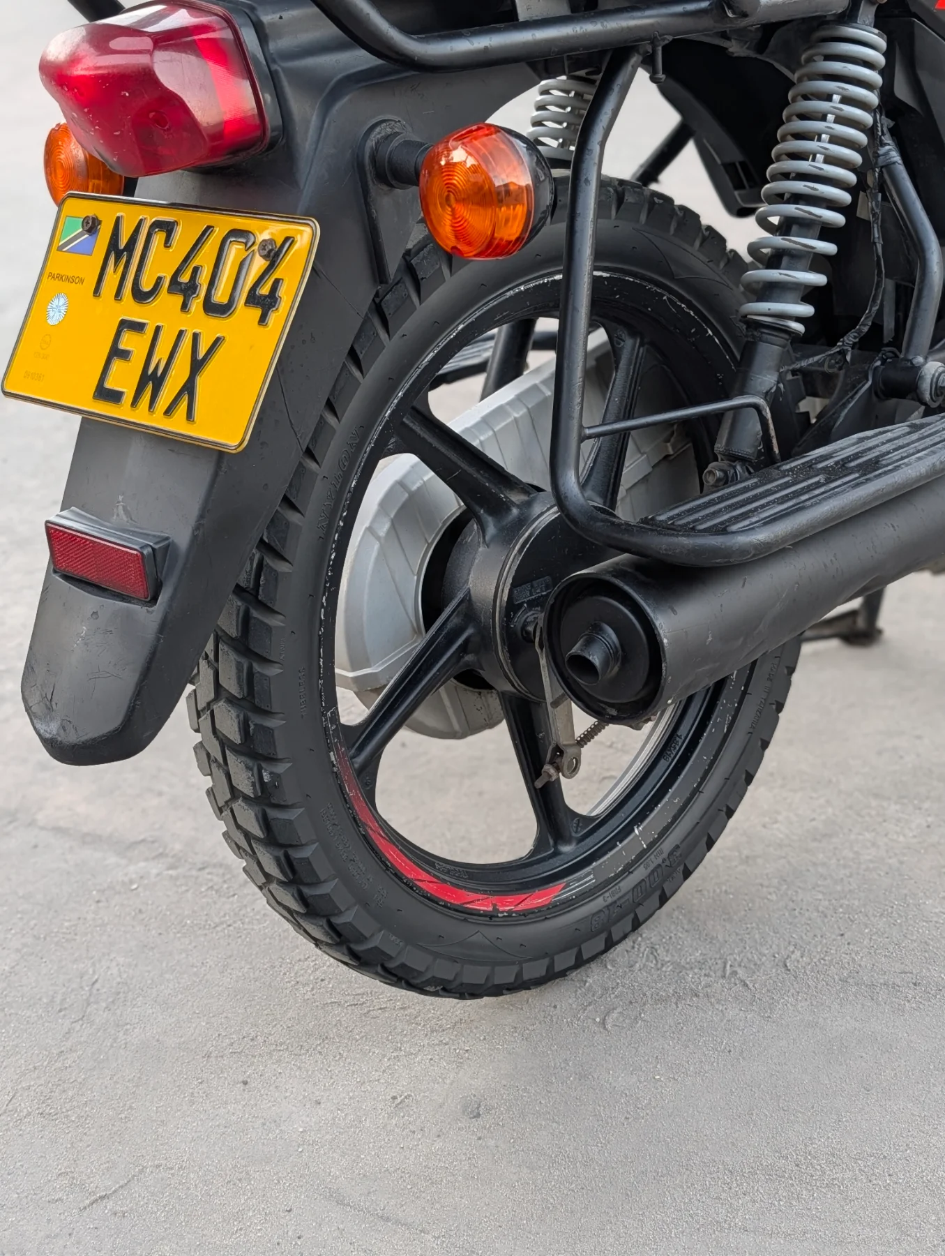 TVS 125 — photo 8