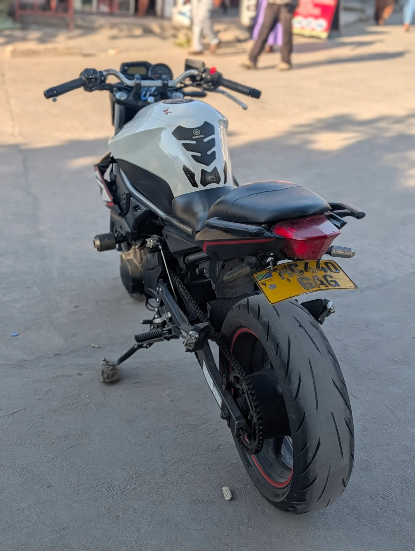 YAMAHA XJ — photo 7