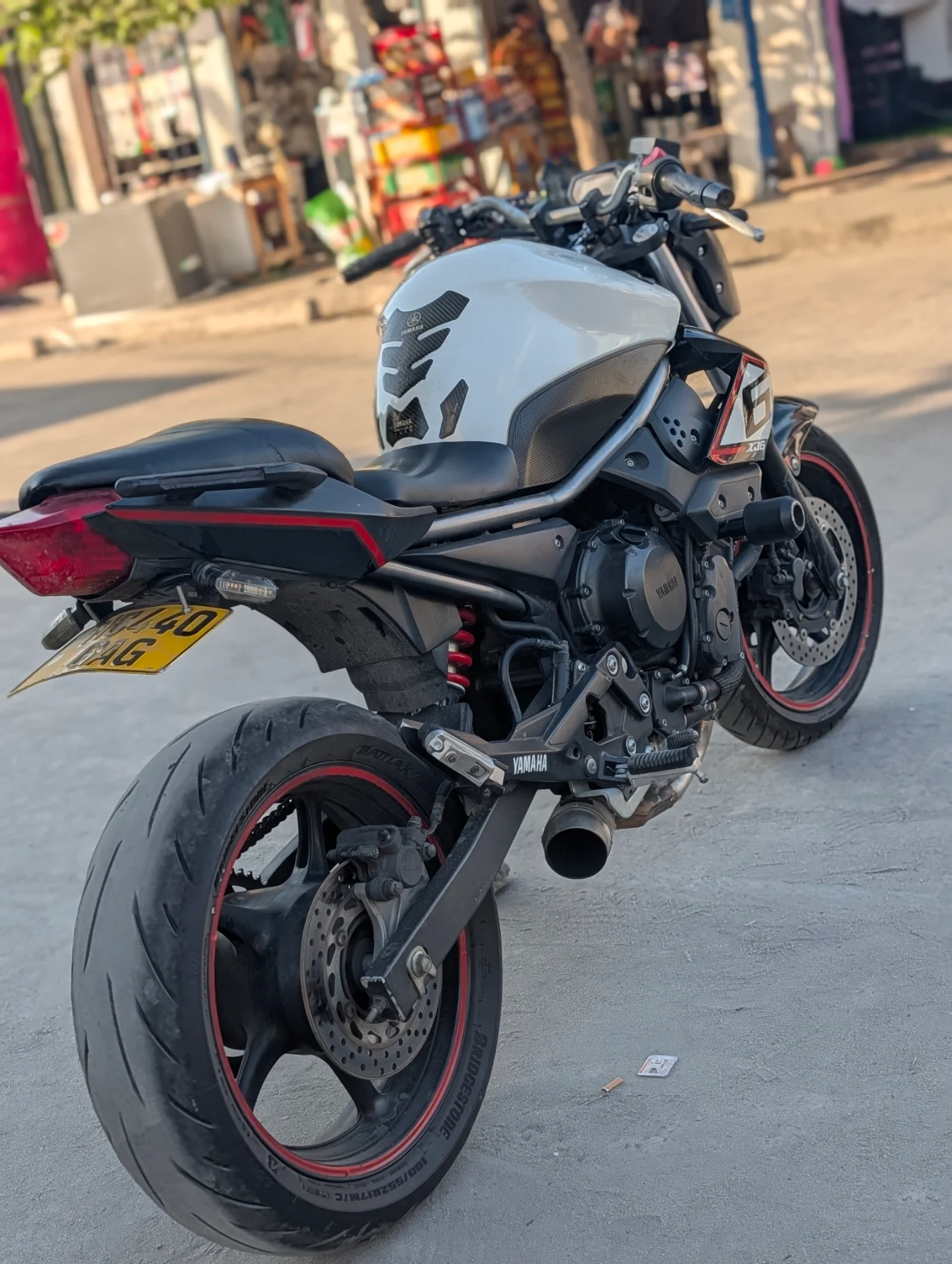 YAMAHA XJ — photo 2